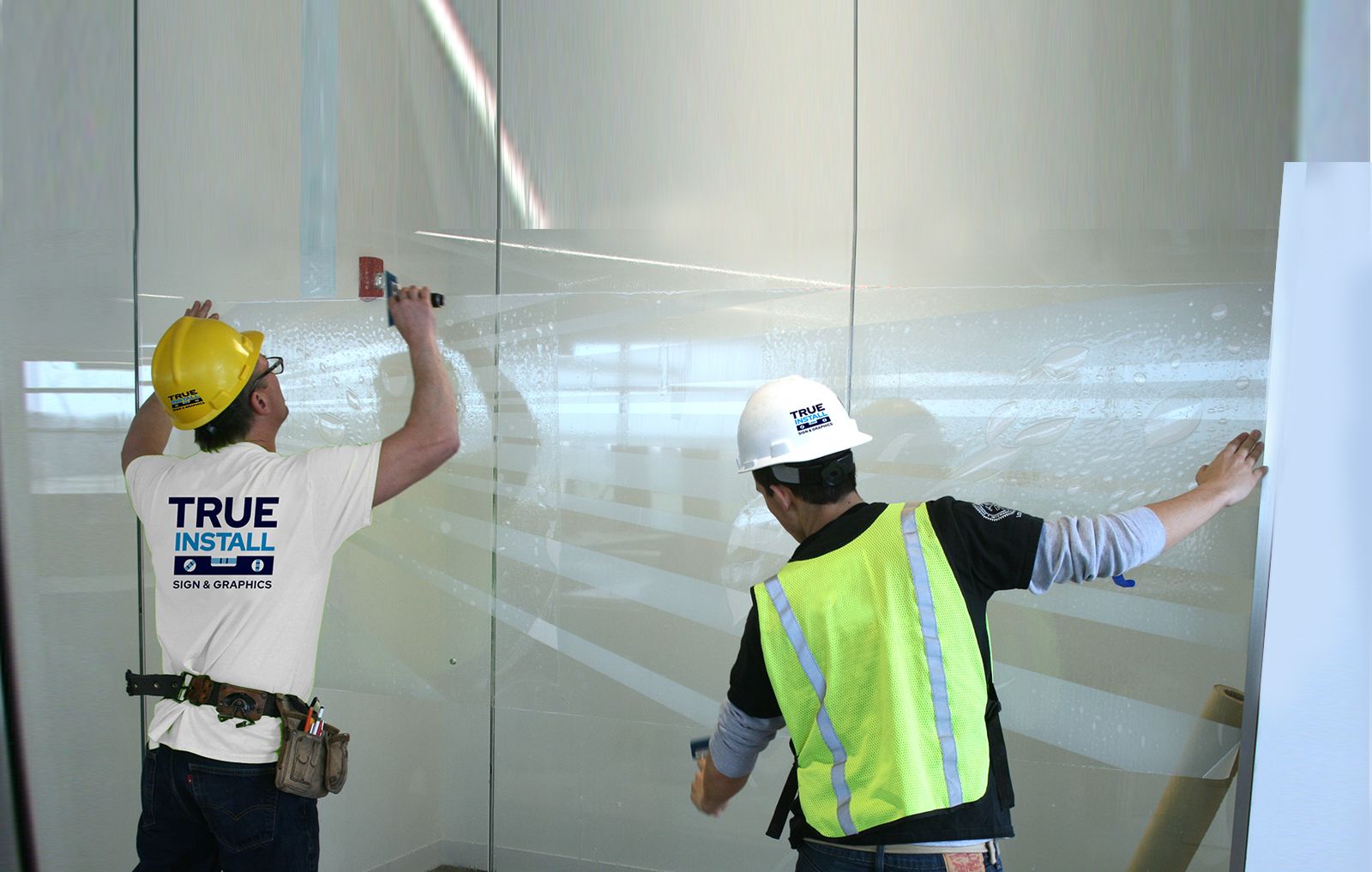 Why Should You Outsource Sign Installation?