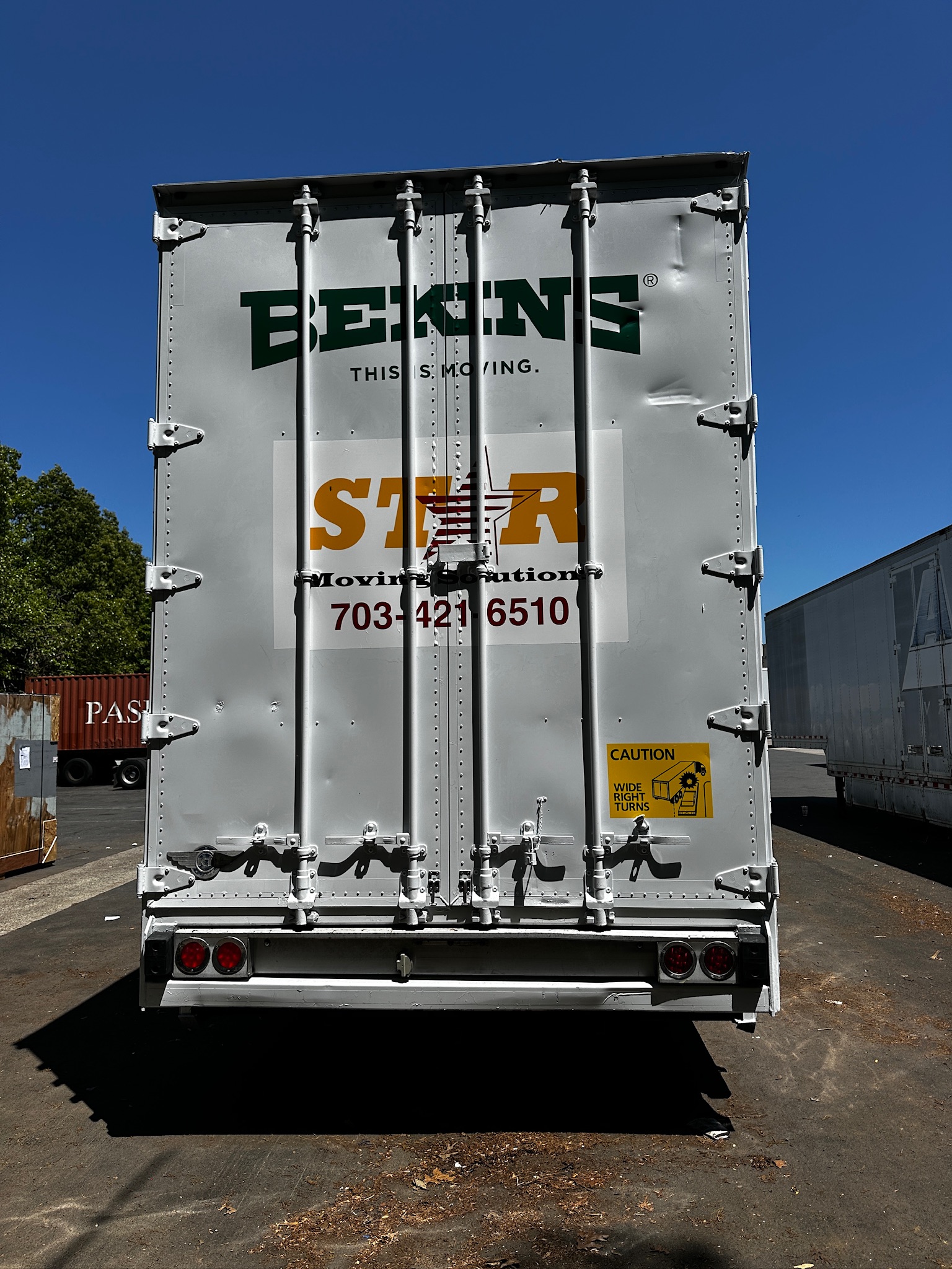 Bekins Semi Truck Spot Graphics
